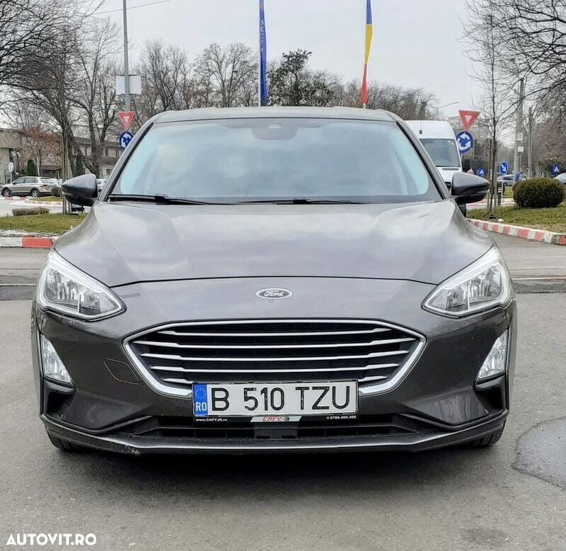 Gri Utilizat 2018 Ford Focus Berlinǎ | 9.500 EUR (Preț OK) - Imagine 1/4