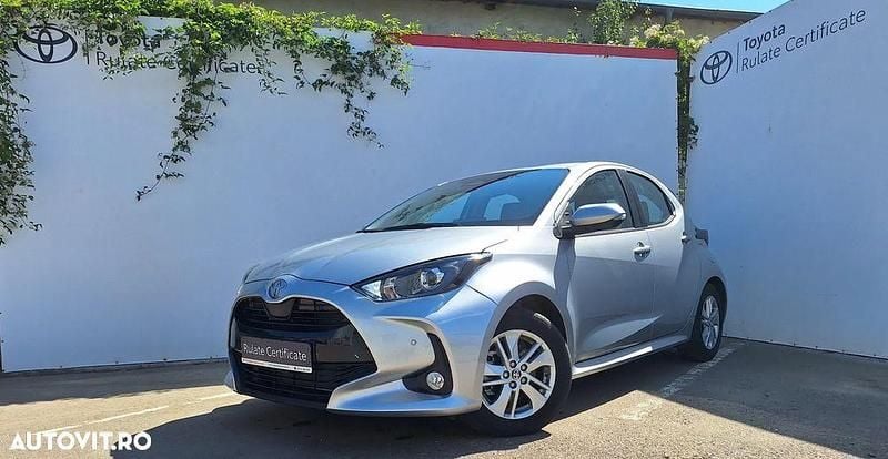 Second-hand Toyota Yaris Hybrid 92 CP (67 kW) 2024 Culoaregri Hatchback