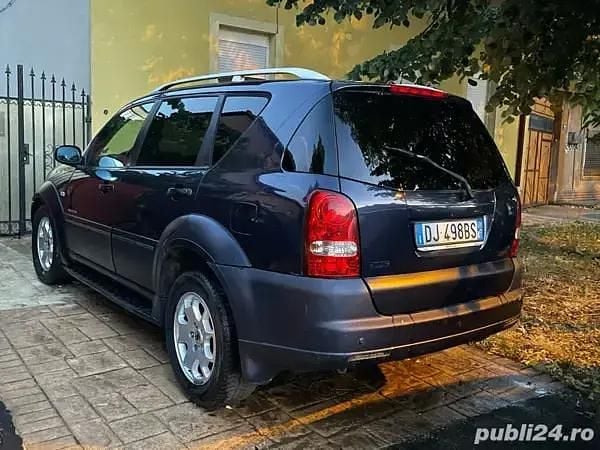 Utilizat 2008 Ssangyong Rexton SUV | 3.500 EUR - Imagine 1/4