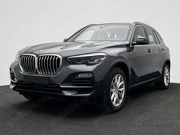 Gri Utilizat 2021 BMW X5 SUV | 46.500 EUR (Preț bun) - Imagine 1/4
