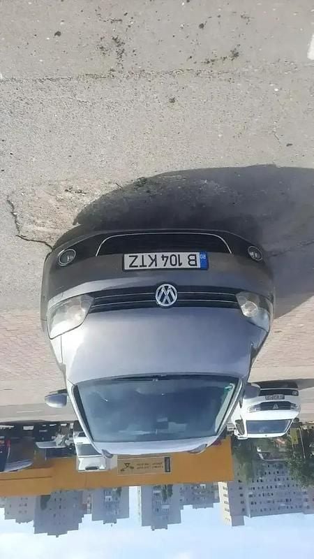 Second-hand VW Golf VII 105 CP (77 kW) 2014 Verde Hatchback