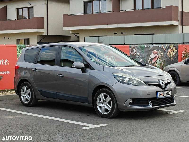 Second-hand Renault Grand Scénic III Privilege 130 CP (95 kW) 2012 Culoaregri Monovolum