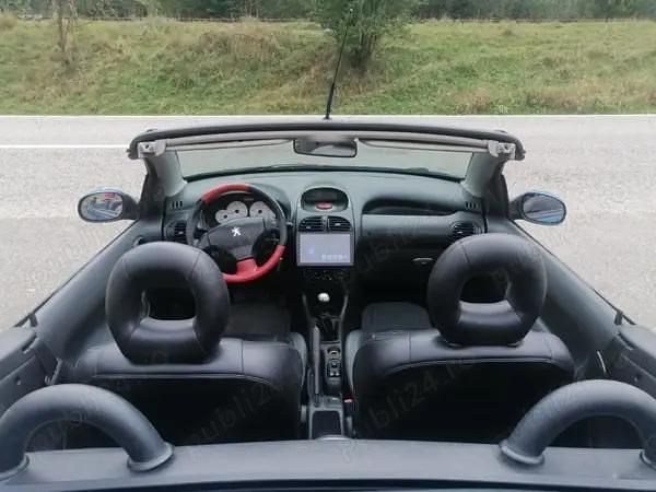 Utilizat 2005 Peugeot 206 | 950 EUR - Imagine 1/4