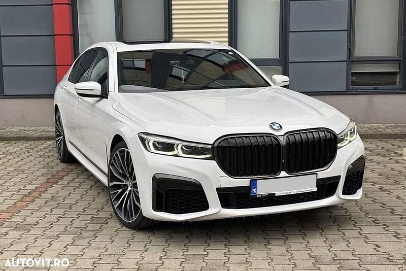 Second-hand BMW 740L Comfort Edition 340 CP (250 kW) 2019 Culoarealb Berlinǎ