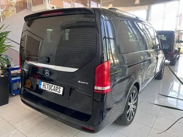 Second-hand Mercedes V300 237 CP (174 kW) 2023 Monovolum