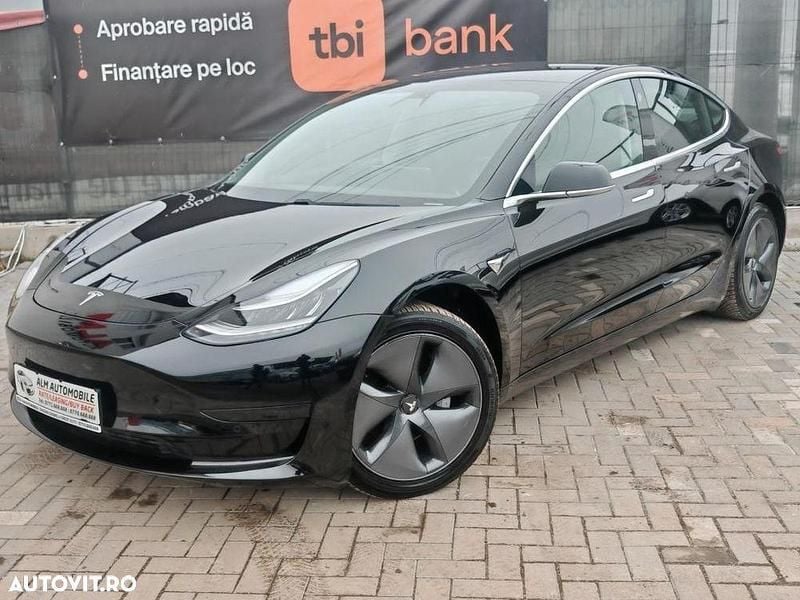 Second-hand Tesla Model 3 Standard Range Plus 225 kW (306 CP) 2021 Culoarenegru Berlinǎ