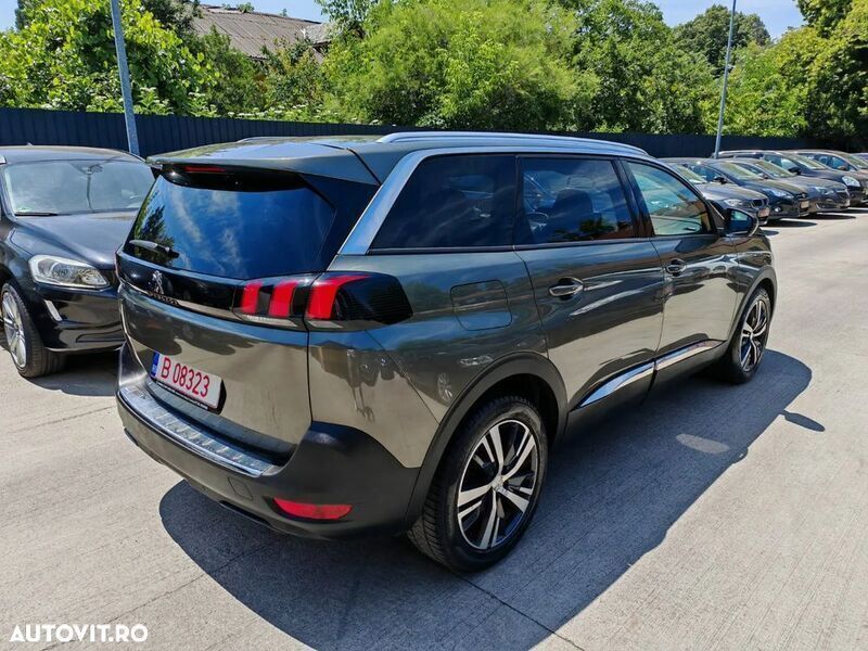 Second-hand Peugeot 5008 Allure 165 CP (121 kW) 2018 Gri Monovolum