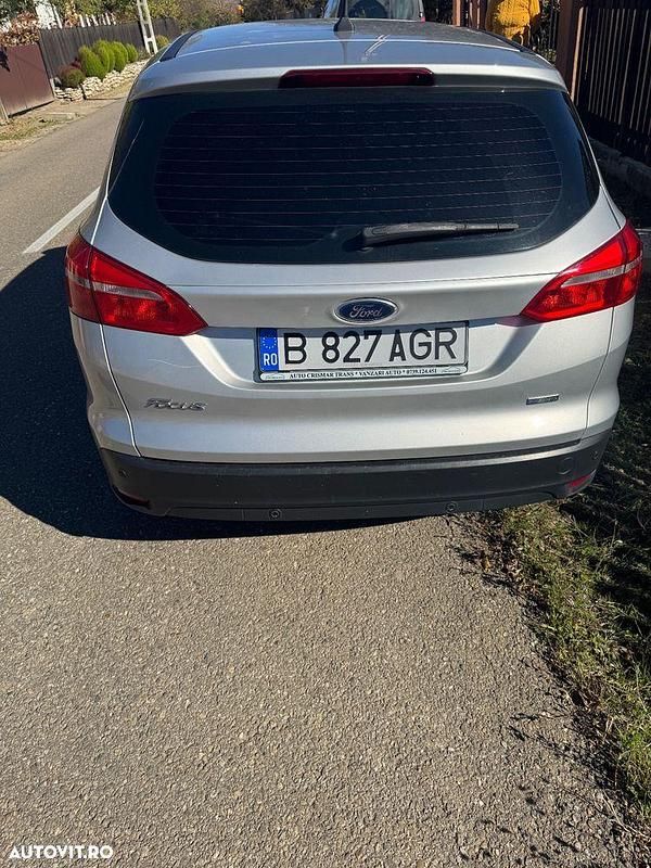 Second-hand Ford Focus Titanium 125 CP (91 kW) 2017 Culoareargint Break