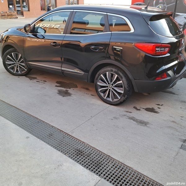 Utilizat 2015 Renault Kadjar SUV | 11.950 EUR (Puțin scump) - Imagine 1/4