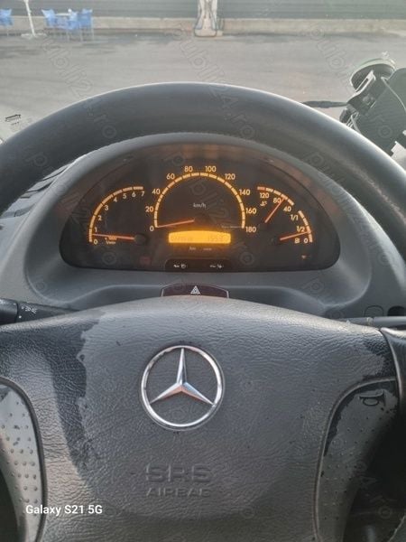 Utilizat 2005 Mercedes Sprinter Van | 4.400 EUR (Preț bun) - Imagine 1/4