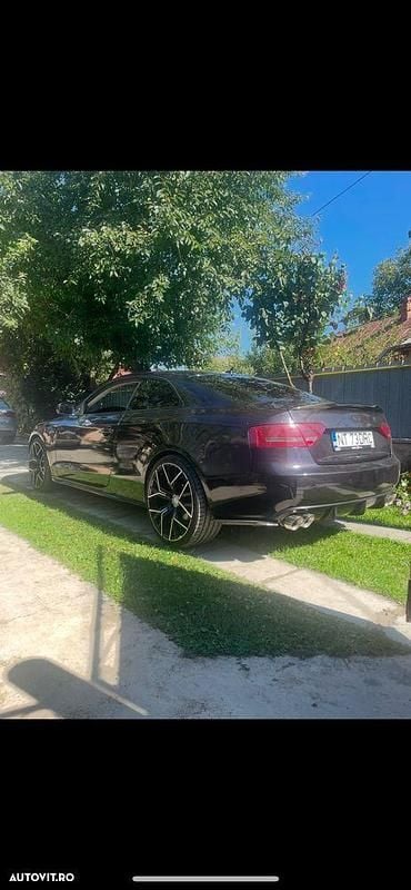 Culoarenegru Utilizat 2010 Audi A5 Sportback Sport Coupe | 7.500 EUR (Preț OK) - Imagine 1/4