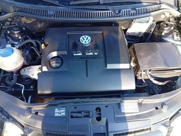 Utilizat 2003 VW Polo Hatchback | 1.000 EUR (Preț bun) - Imagine 1/4