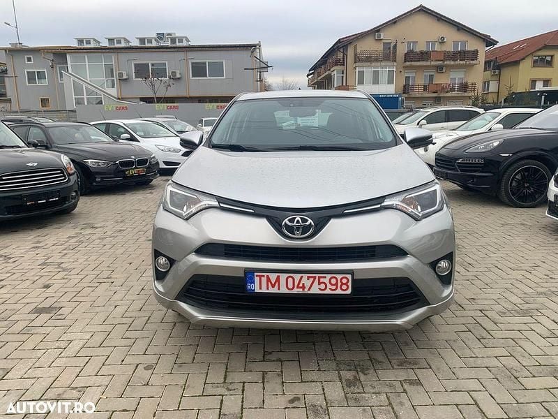 Second-hand Toyota RAV4 Executive 143 CP (105 kW) 2016 Culoaregri SUV