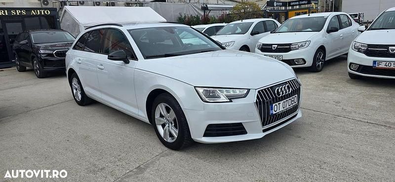Alb Utilizat 2019 Audi A4 Break | 12.850 EUR (Preț bun) - Imagine 1/4