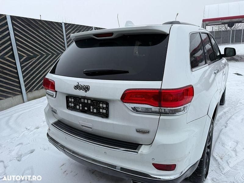 Second-hand Jeep Grand Cherokee Summit 250 CP (183 kW) 2015 Culoarealb SUV