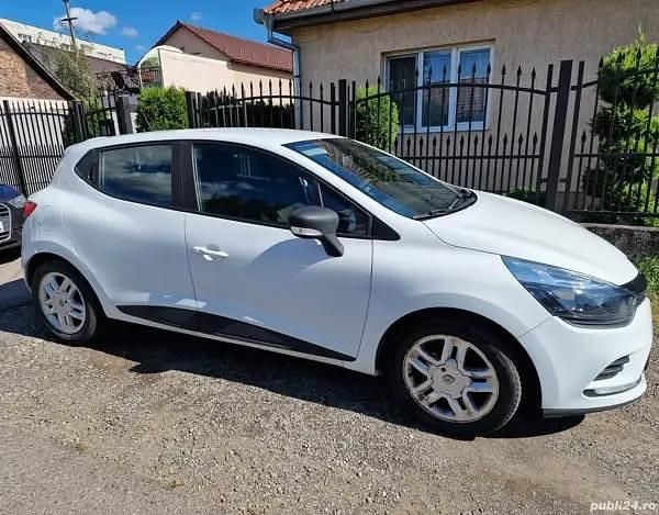 Utilizat 2017 Renault Clio IV Hatchback | 6.300 EUR (Preț OK) - Imagine 1/4