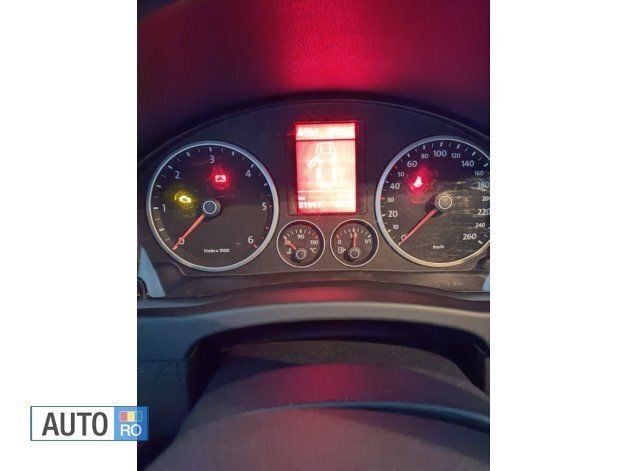 Rosu Utilizat 2009 VW Tiguan SUV | 8.000 EUR (Preț OK) - Imagine 1/3