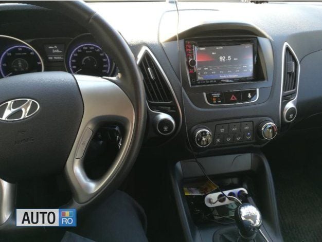 Second-hand Hyundai ix35 136 CP (100 kW) 2012 Alb SUV