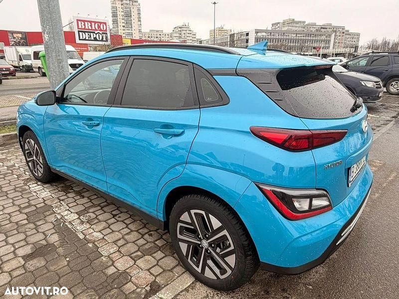 Second-hand Hyundai Kona 100 kW (136 CP) 2021 Culoarealbastru SUV