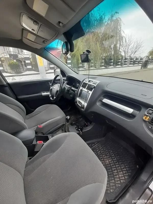 Second-hand Kia Sportage 113 CP (83 kW) 2005 SUV