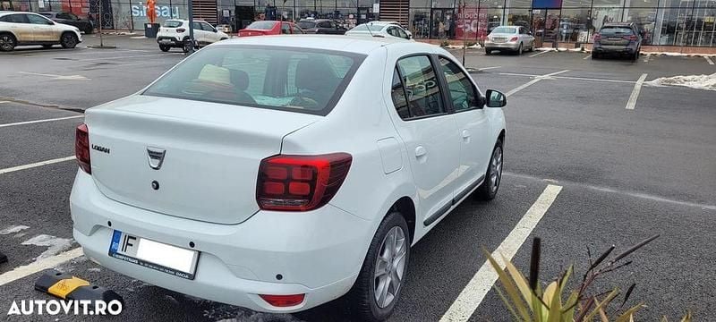 Second-hand Dacia Logan Prestige 90 CP (66 kW) 2018 Culoarealb Berlinǎ
