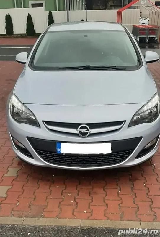 Gri Utilizat 2016 Opel Astra Berlinǎ | 7.300 EUR (Preț OK) - Imagine 1/4