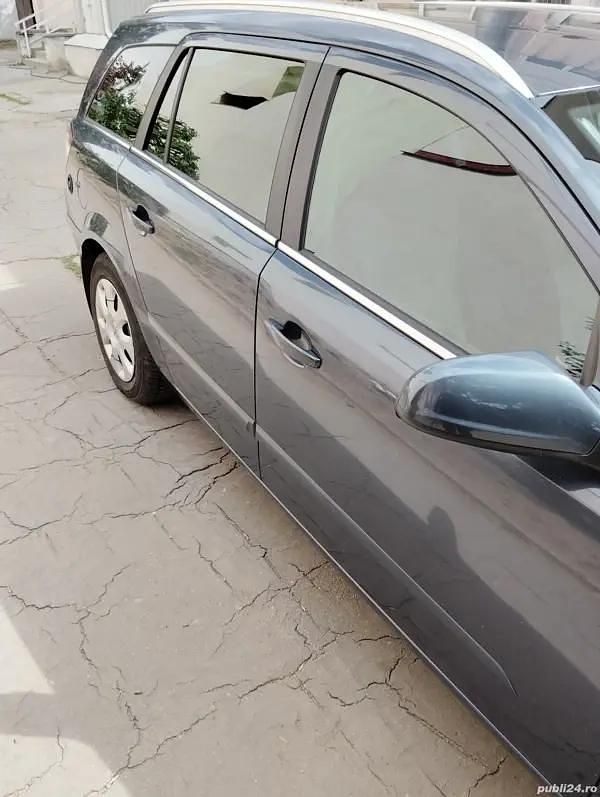 Albastru Utilizat 2008 Opel Astra Break | 3.050 EUR - Imagine 1/4
