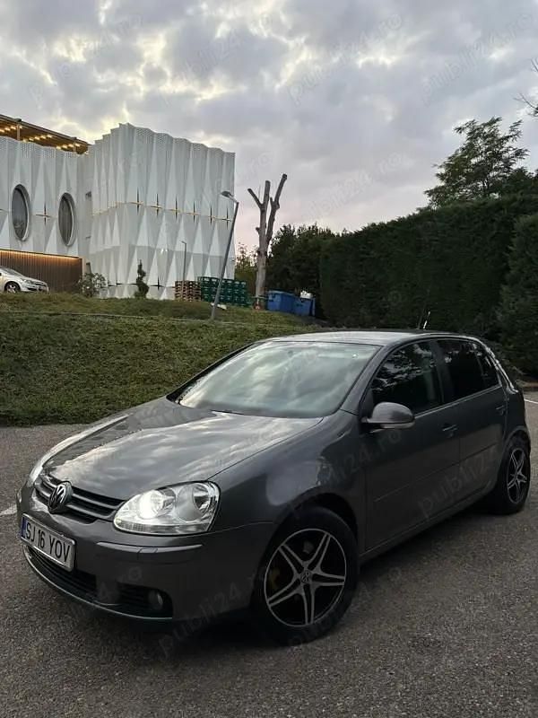 Utilizat 2007 VW Golf V Hatchback | 4.100 EUR (Puțin scump) - Imagine 1/4