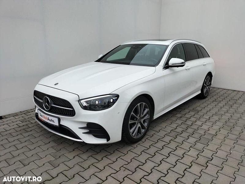 Culoarealb Utilizat 2021 Mercedes E220 Break | 34.400 EUR (Scump) - Imagine 1/4