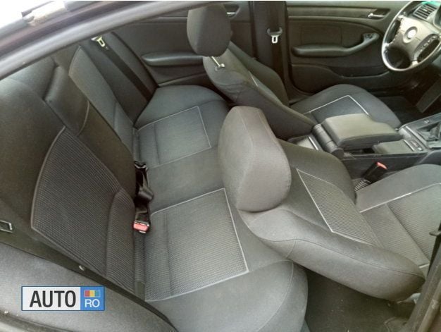 Second-hand BMW 320 150 CP (110 kW) 2003 Violet Berlinǎ