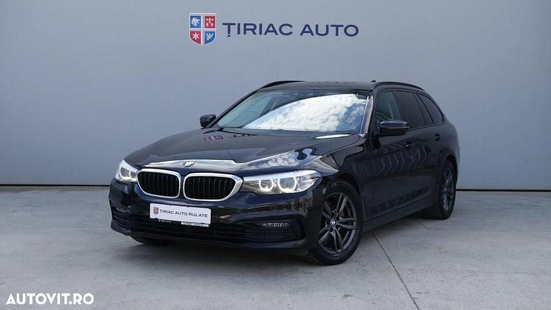 Culoarenegru Utilizat 2018 BMW 520 Break | 17.900 EUR (Preț bun) - Imagine 1/4