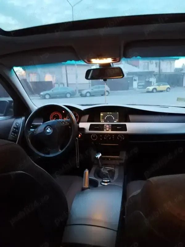 Utilizat 2006 BMW 525 Berlinǎ | 3.250 EUR (Preț bun) - Imagine 1/4