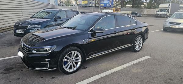 Second-hand VW Passat GTE 156 CP (114 kW) 2018 Berlinǎ