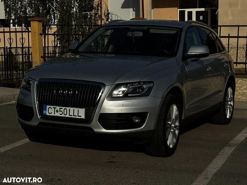 Gri Utilizat 2011 Audi Q5 SUV | 10.900 EUR (Preț OK) - Imagine 1/4