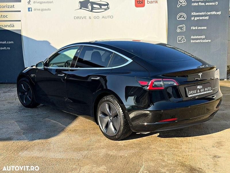 Second-hand Tesla Model 3 365 kW (497 CP) 2020 Culoarenegru Berlinǎ