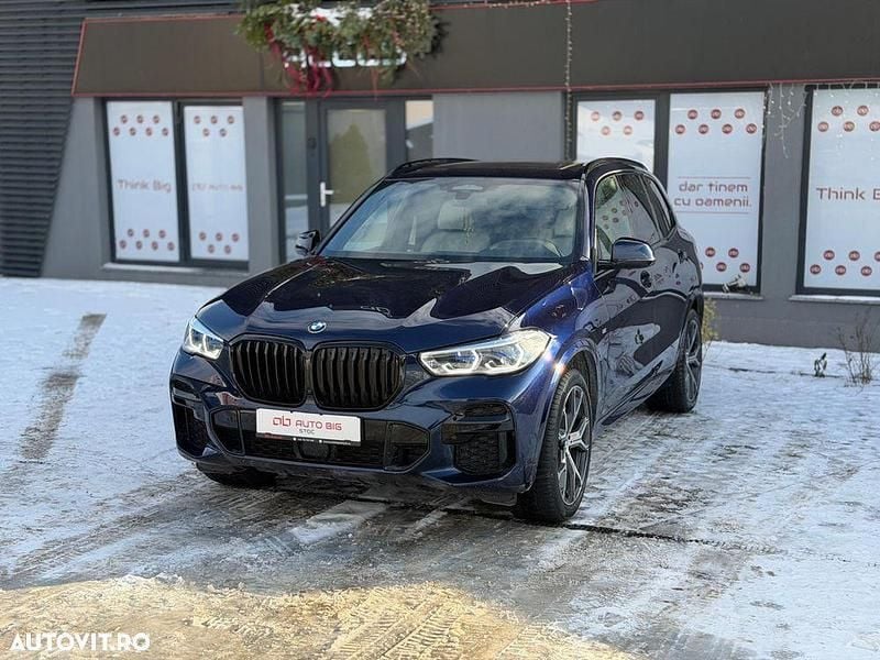 Culoarealbastru Utilizat 2022 BMW X5 SUV | 55.000 EUR (Super Preț) - Imagine 1/4