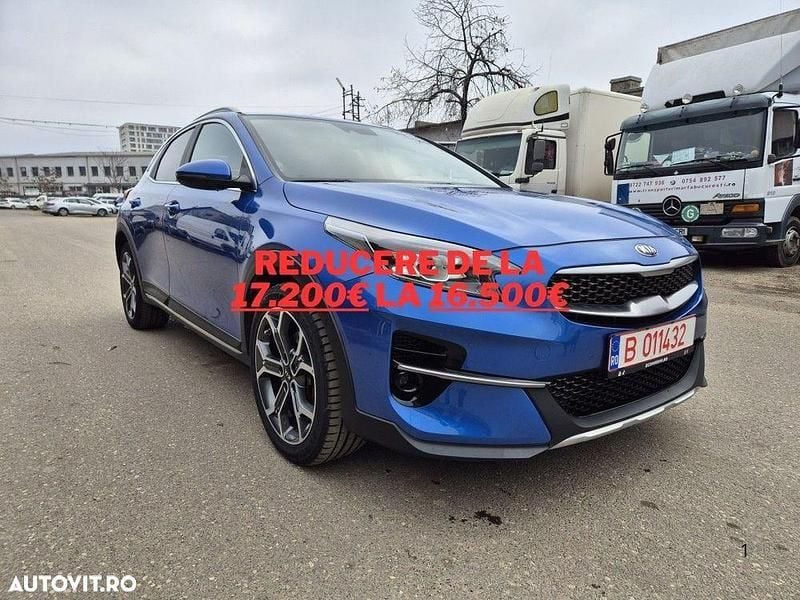 Culoarealbastru Utilizat 2021 Kia XCeed Spirit SUV | 16.500 EUR (Preț bun) - Imagine 1/4