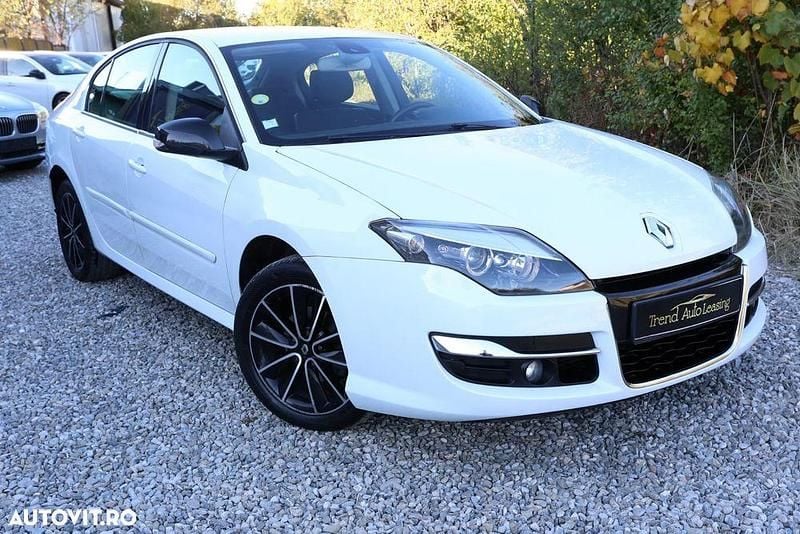 Culoarealb Utilizat 2013 Renault Laguna III LIMITED Berlinǎ | 4.450 EUR (Preț bun) - Imagine 1/4