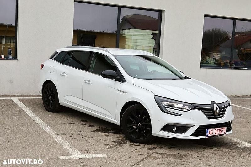 Second-hand Renault Mégane GrandTour Bose Edition 110 CP (80 kW) 2018 Culoarealb Break