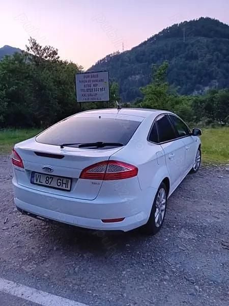 Second-hand Ford Mondeo 140 CP (102 kW) 2010 Berlinǎ