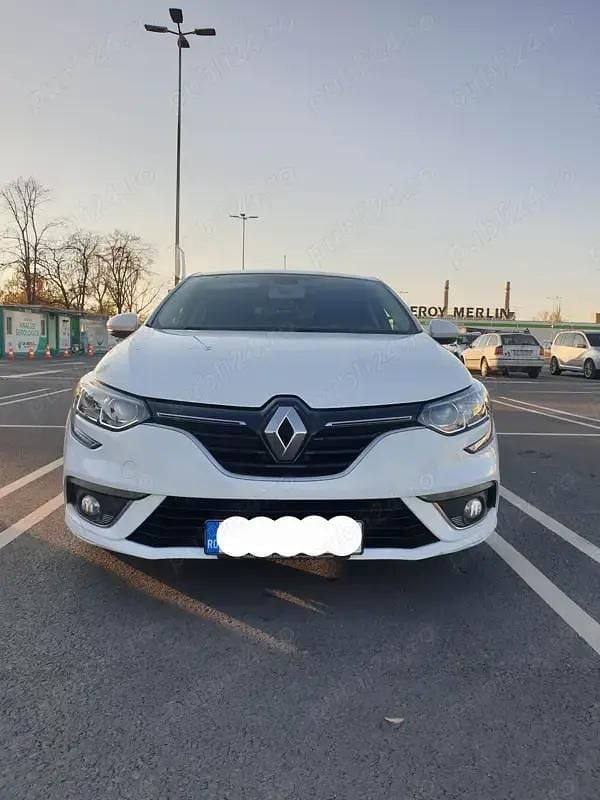 Utilizat 2016 Renault Mégane IV Hatchback | 8.800 EUR (Preț bun) - Imagine 1/4