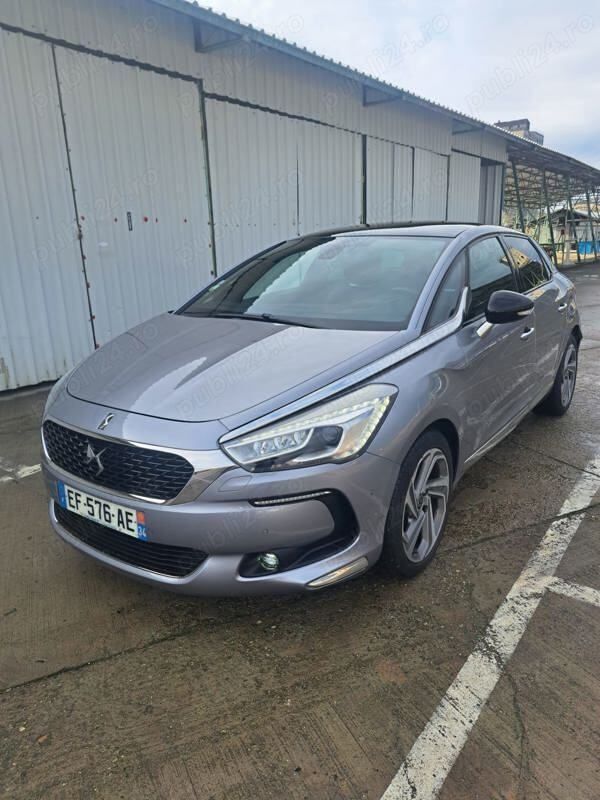 Utilizat 2016 DS Automobiles DS5 Hatchback | 8.990 EUR - Imagine 1/4