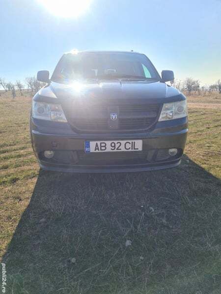 Negru Utilizat 2009 Dodge Journey SUV | 3.999 EUR - Imagine 1/4