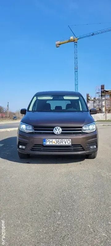 Maro Utilizat 2019 VW Caddy Monovolum | 15.300 EUR (Puțin scump) - Imagine 1/4