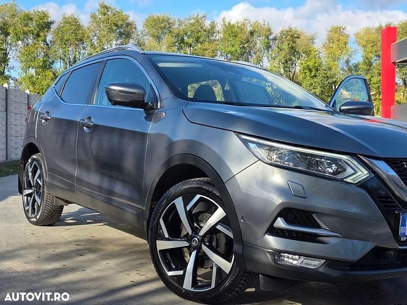 Culoaregri Utilizat 2017 Nissan Qashqai Tekna SUV | 13.500 EUR (Puțin scump) - Imagine 1/4