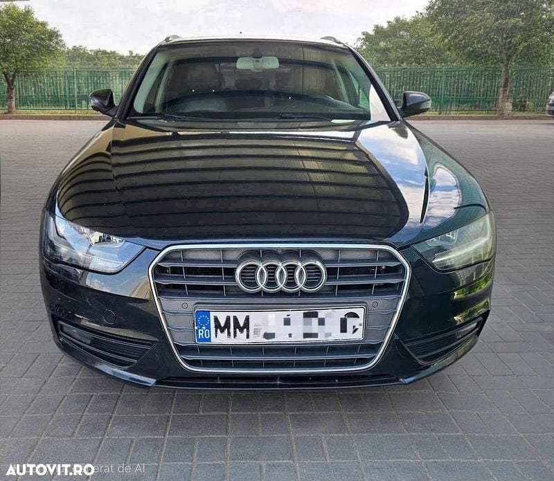 Culoarenegru Utilizat 2013 Audi A4 Break | 7.450 EUR (Preț OK) - Imagine 1/4
