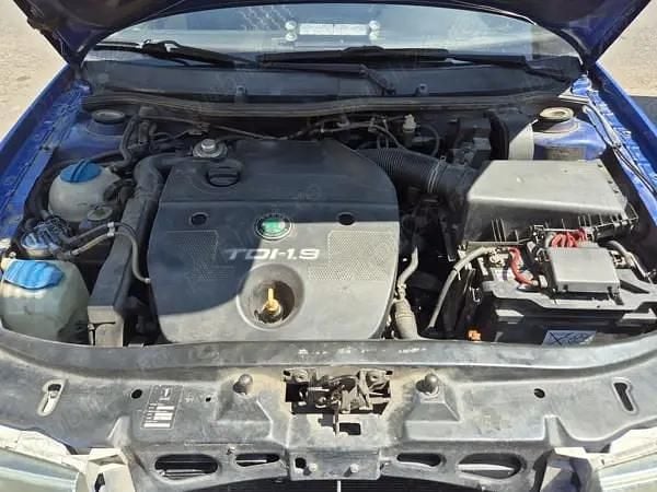 Second-hand Skoda Octavia 90 CP (66 kW) 2004 Albastru Berlinǎ