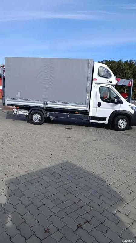 Second-hand Citroën Jumper 103 CP (75 kW) 2023 Monovolum