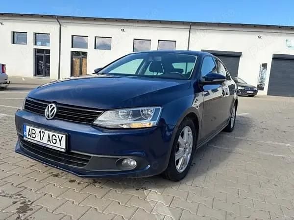 Second-hand VW Jetta 105 CP (77 kW) 2011 Berlinǎ