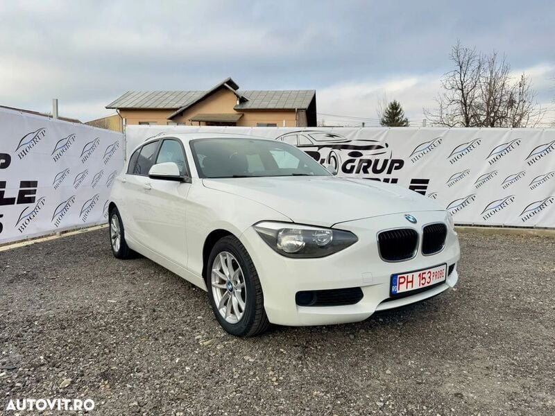 Alb Utilizat 2012 BMW 116 Sport Line Hatchback | 7.700 EUR (Super Preț) - Imagine 1/4